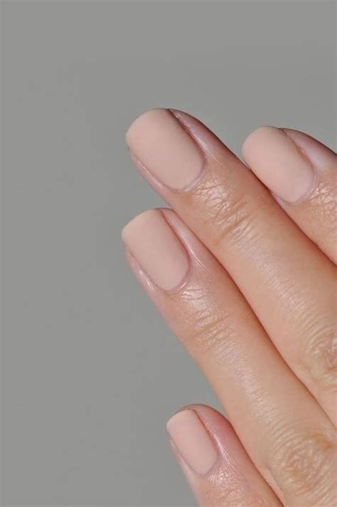 Matt nude nails